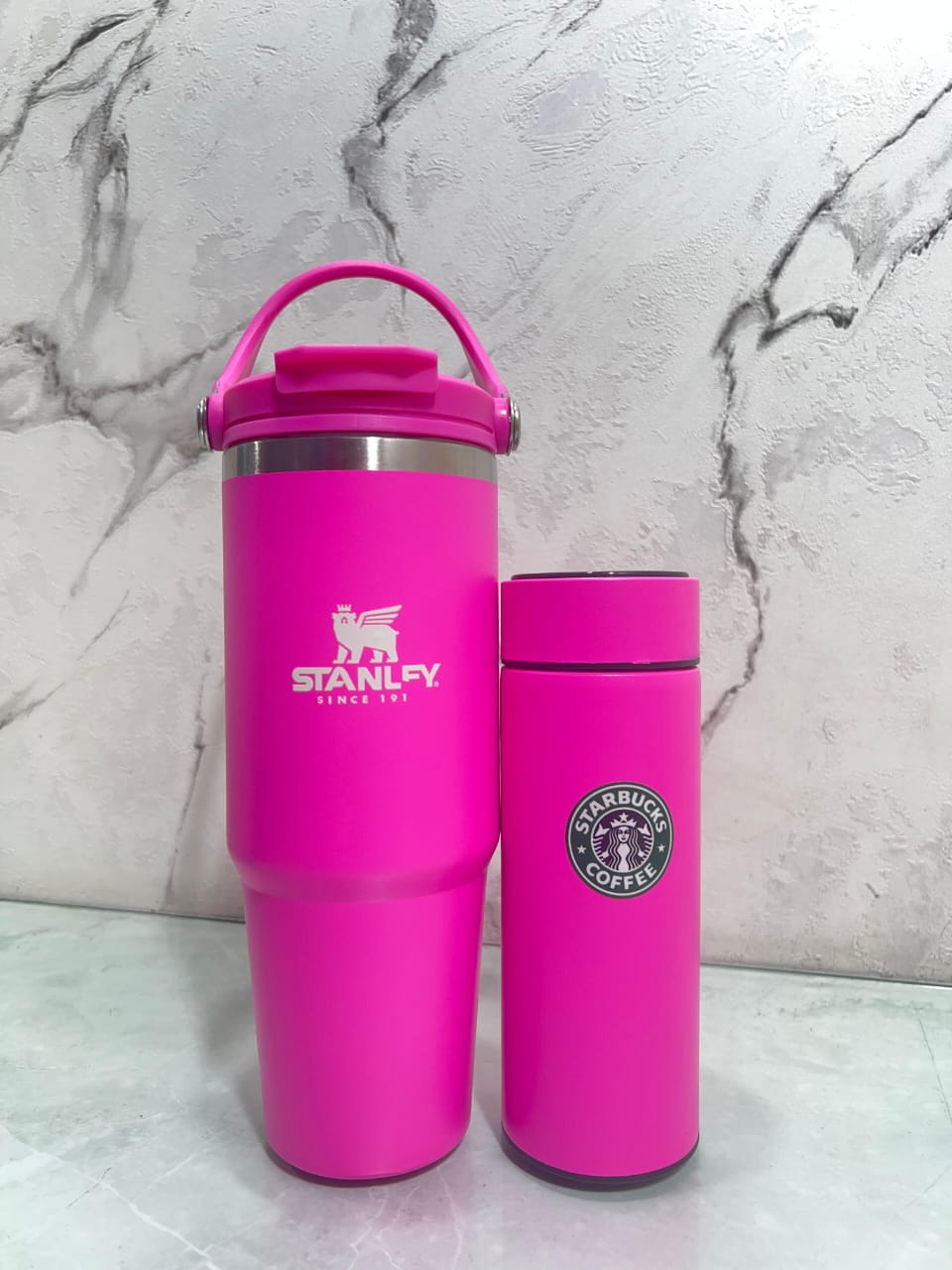 Termo Stanley 30 oz + Digital de Regalo